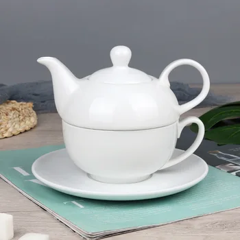 Колекция от керамични чайници, Бял чай на един комплект е с една чаена чаша и блюдцем